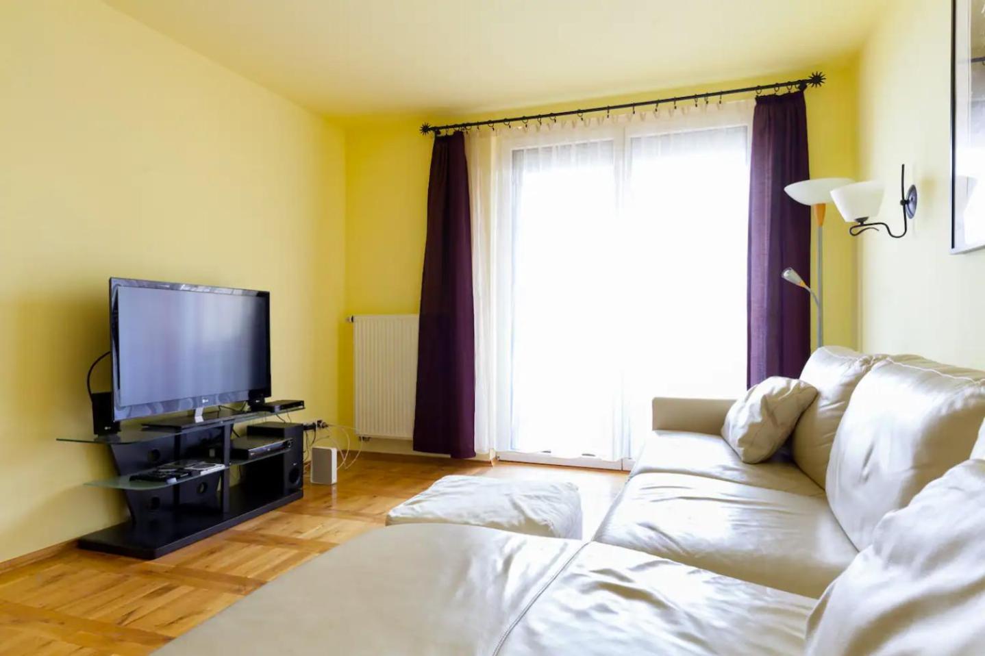 Bibor Apartment Будапеща Екстериор снимка