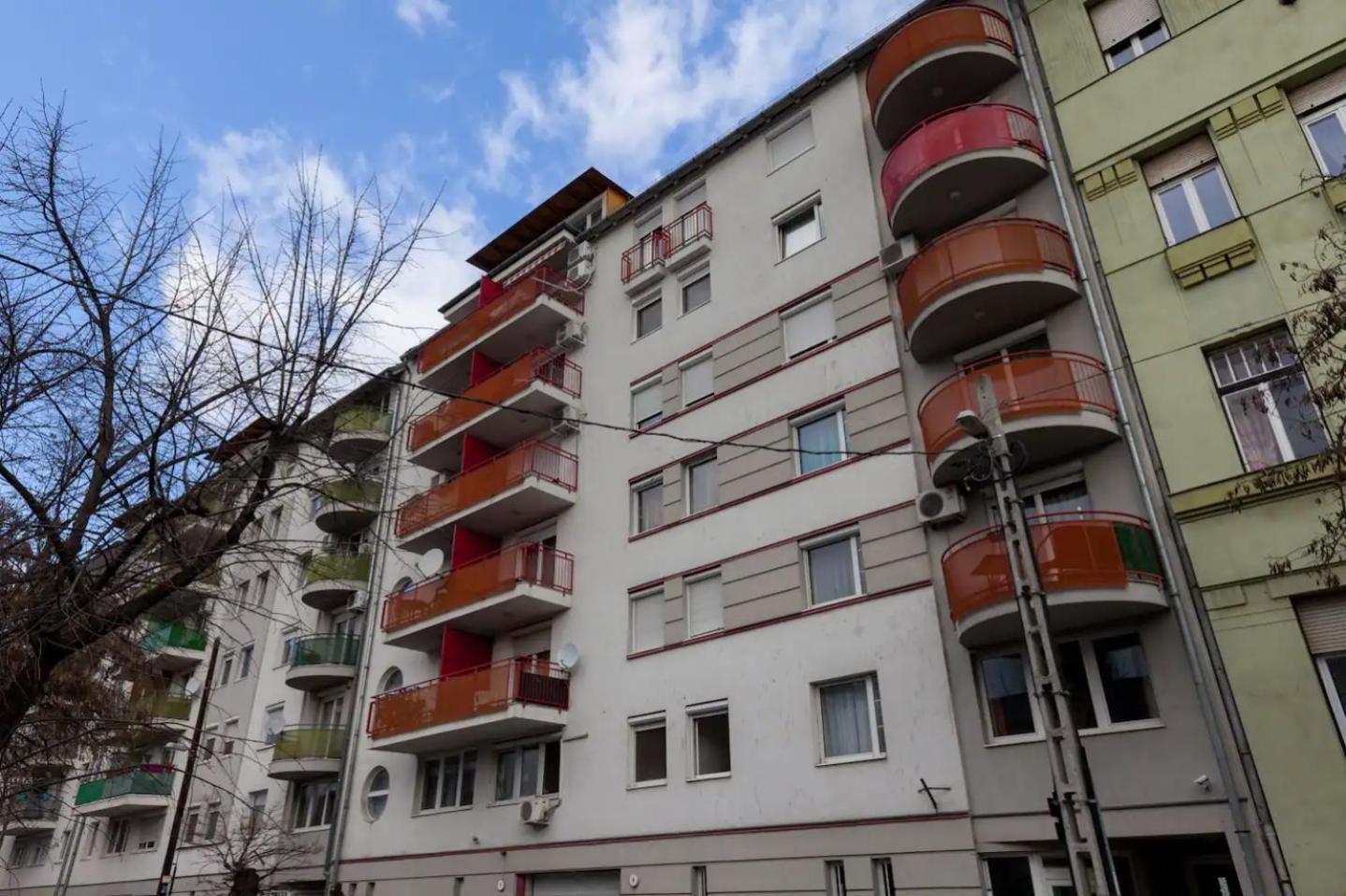 Bibor Apartment Будапеща Екстериор снимка